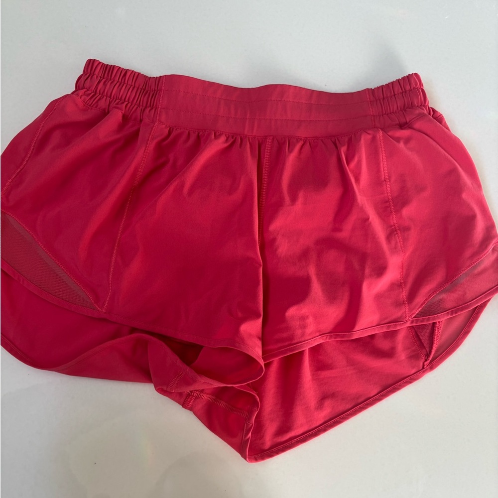 lululemon athletica lipgloss pink hotty hots size 10 2.5 inch like new